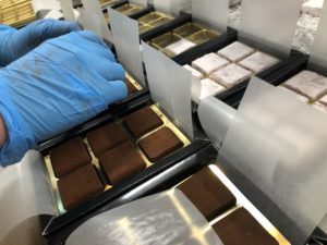 生チョコできましたよー！|新安城のお菓子の店(ケーキ屋)|モントル|お誕生日ケーキ・季節のタルト・焼き菓子ギフトなど。カフェ併設