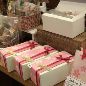 ホワイトデーにピッタリな焼き菓子ギフト|新安城のお菓子の店(ケーキ屋)|モントル|お誕生日ケーキ・季節のタルト・焼き菓子ギフトなど。カフェ併設