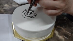 【ケーキ物語】2日続けてのお祝いケーキ|新安城のお菓子の店(ケーキ屋)|モントル|お誕生日ケーキ・季節のタルト・焼き菓子ギフトなど。カフェ併設